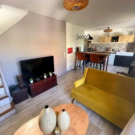 Apartman Lumineux Duplex Au Coeur De L'Isle-sur-la-Sorgue